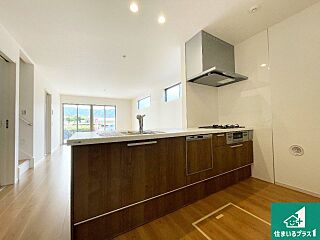 阪急京都本線「東向日」駅 勝山町（京都府）からバス乗車12分 徒歩4分 その他