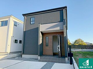 JR福知山線「福知山」駅 長田郵便局前からバス乗車16分 徒歩5分 外観