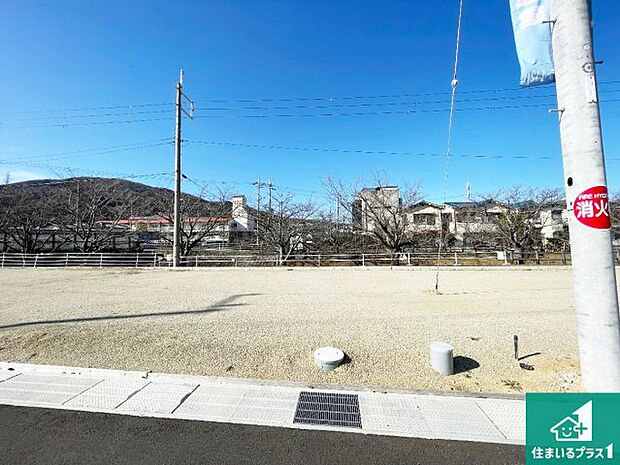 現在はこんな感じです。完成までが待ち遠しいですね。