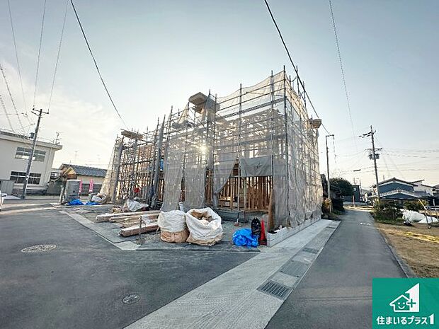 駅やスーパー、小学校・中学校等日常生活に欠かせない情報や道のりもご紹介いたしますのでお気軽にご相談ください。