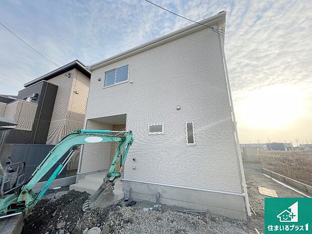 現在建築中！落ち着いた街並みで新生活を始めることが出来そう！周辺の物件も併せてご紹介させて頂きます！