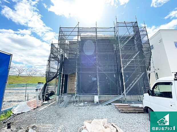 現在はこんな感じです。完成までが待ち遠しいですね。