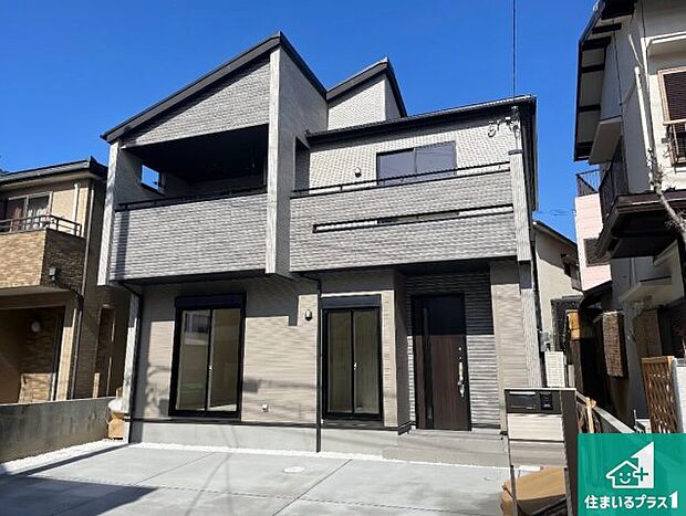 安心の10年保証！外観を美しく保ち、雨水で汚れを落とします！気になることがありましたら、お気軽にお問い合わせください！