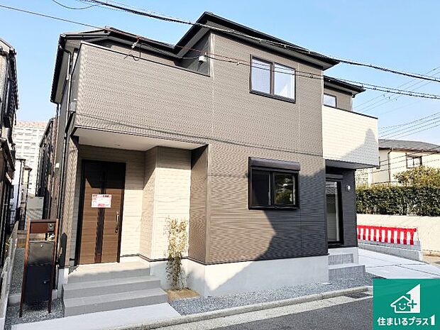 安心の10年保証！外観を美しく保ち、雨水で汚れを落とします！気になることがありましたら、お気軽にお問い合わせください！