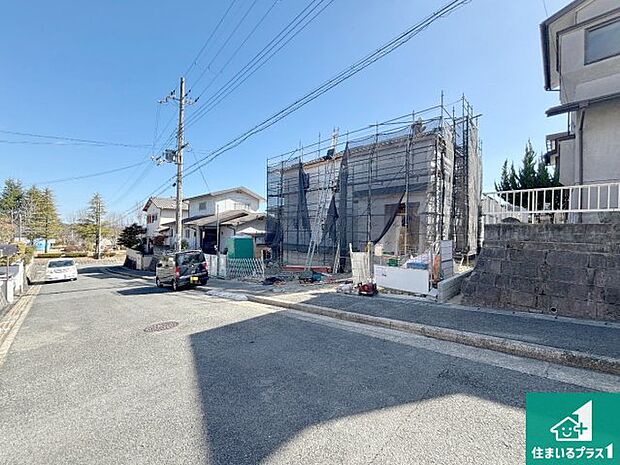駅やスーパー、小学校・中学校等日常生活に欠かせない情報や道のりもご紹介いたしますのでお気軽にご相談ください。