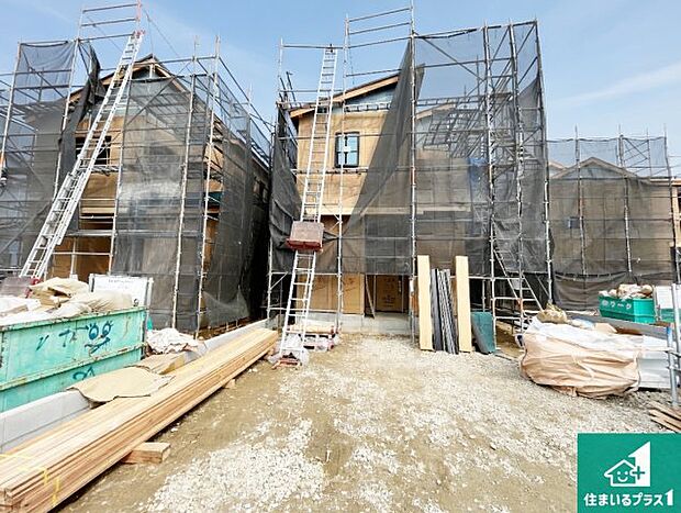 現在はこんな感じです。完成までが待ち遠しいですね。