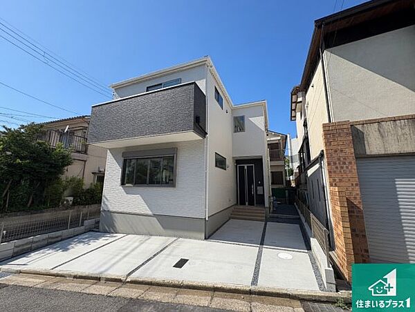 安心の10年保証！外観を美しく保ち、雨水で汚れを落とします！気になることがありましたら、お気軽にお問い合わせください！