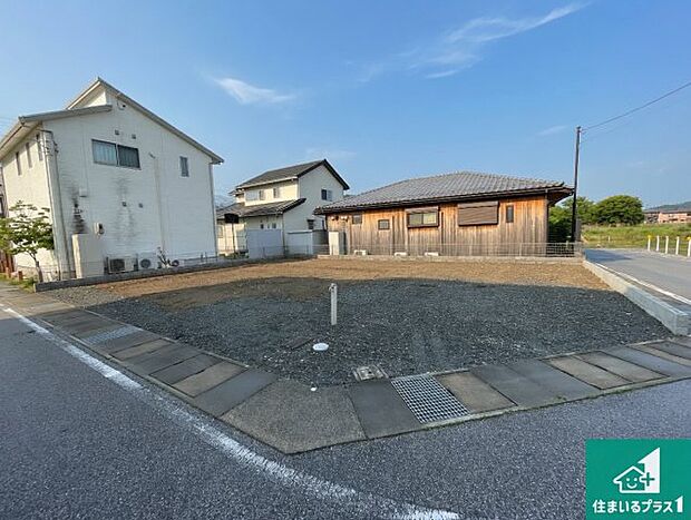 現在建築中!落ち着いた街並みで新生活を始めることが出来そう!周辺の物件も併せてご紹介させて頂きます!