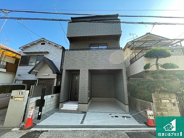 安心の10年保証！外観を美しく保ち、雨水で汚れを落とします！気になることがありましたら、お気軽にお問い合わせください！