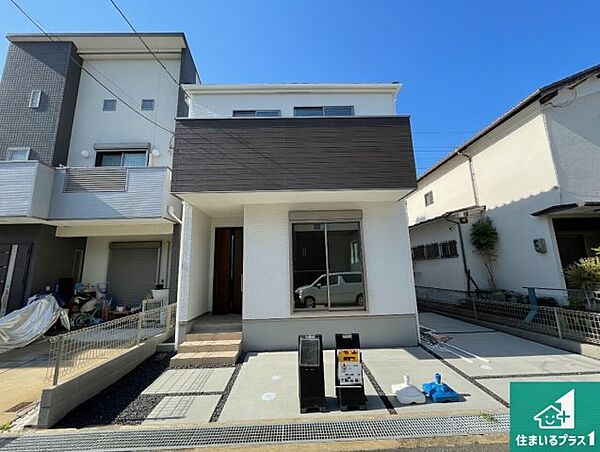 安心の10年保証！外観を美しく保ち、雨水で汚れを落とします！気になることがありましたら、お気軽にお問い合わせください！