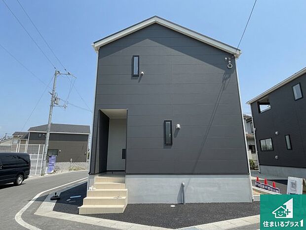 安心の10年保証!外観を美しく保ち、雨水で汚れを落とします!気になることがありましたら、お気軽にお問い合わせください!
