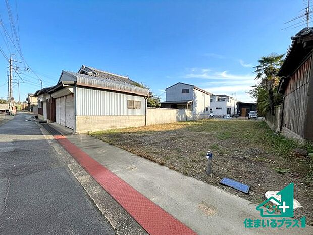駅やスーパー、小学校・中学校等日常生活に欠かせない情報や道のりもご紹介いたしますのでお気軽にご相談ください。