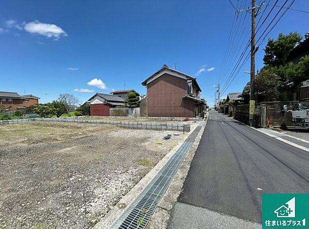 駅やスーパー、小学校・中学校等日常生活に欠かせない情報や道のりもご紹介いたしますのでお気軽にご相談ください。
