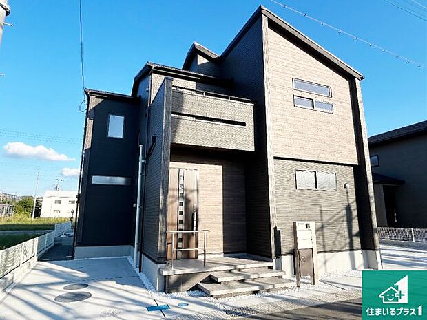 安心の10年保証!外観を美しく保ち、雨水で汚れを落とします!気になることがありましたら、お気軽にお問い合わせください!