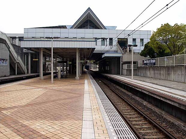 神戸市営地下鉄西神山手線「総合運動公園」駅