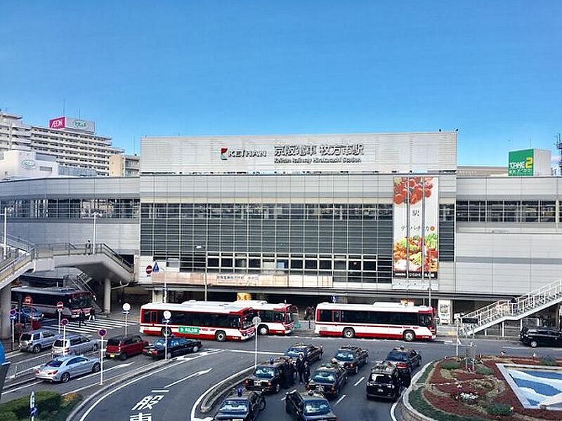 【車・交通】枚方市駅(京阪 京阪本線)