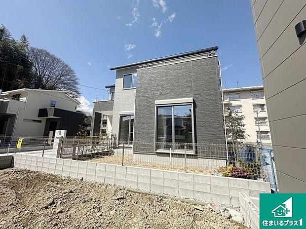 【外観】お客様に長く安心して住んでいだだける事にこだわった家づくり!住んでからのアフターサービスにもしっかりと取り組んでいます!