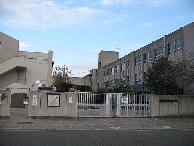 枚方市立平野小学校
