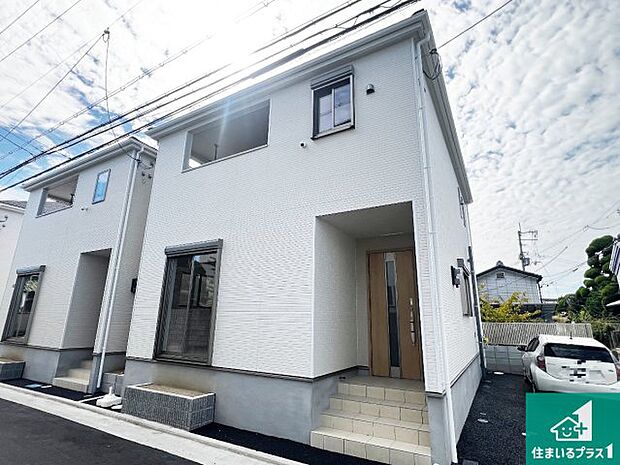 【外観】安心の10年保証!外観を美しく保ち、雨水で汚れを落とします!気になることがありましたら、お気軽にお問い合わせください!