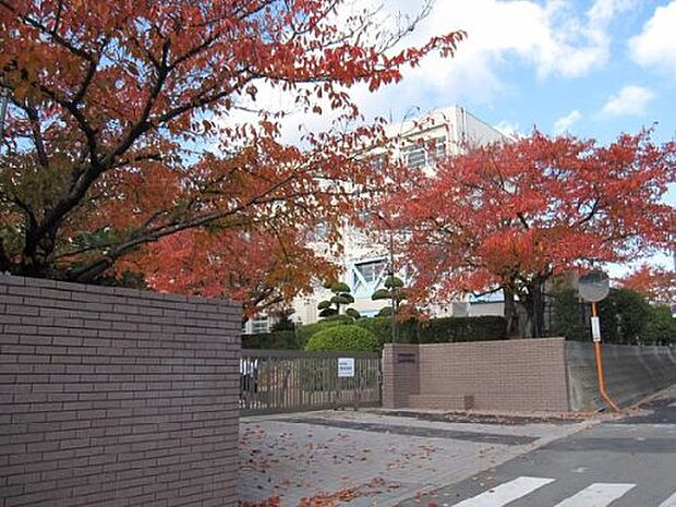 高槻市立第二中学校