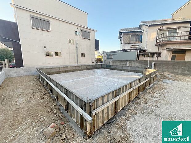 【外観】現在建築中!落ち着いた街並みで新生活を始めることが出来そう!周辺の物件も併せてご紹介させて頂きます!