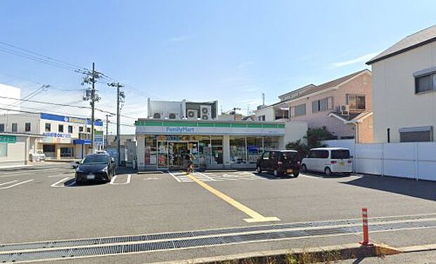 ファミリーマート 土生町二丁目店