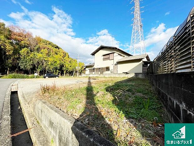 【外観】建築中ですが現地を見ると分かる事もございますので、ぜひ一度現地をご覧ください。