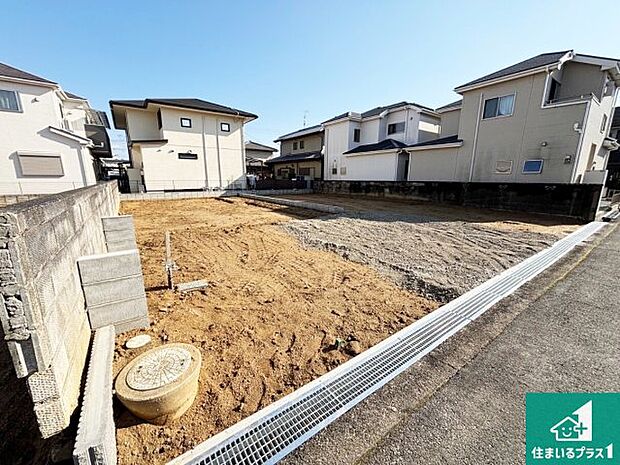 【外観】建築中ですが現地を見ると分かる事もございますので、ぜひ一度現地をご覧ください。