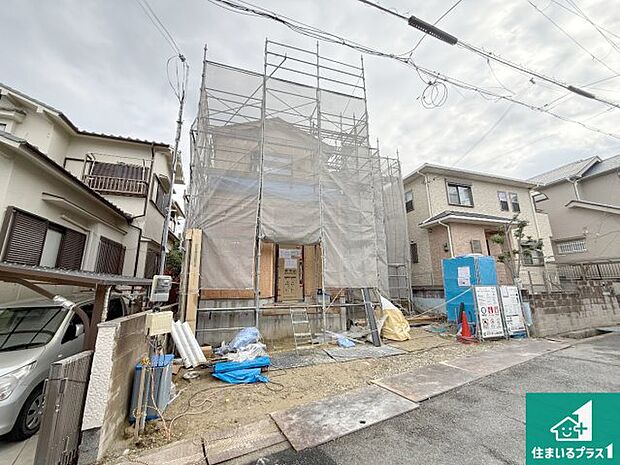 【外観】現在建築中！落ち着いた街並みで新生活を始めることが出来そう！周辺の物件も併せてご紹介させて頂きます！