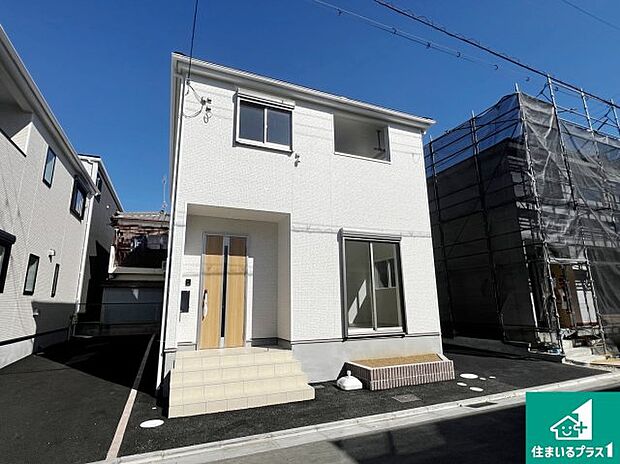 【外観】安心の10年保証！外観を美しく保ち、雨水で汚れを落とします！気になることがありましたら、お気軽にお問い合わせください！