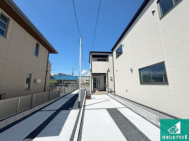 【外観】安心の10年保証!外観を美しく保ち、雨水で汚れを落とします!気になることがありましたら、お気軽にお問い合わせください!