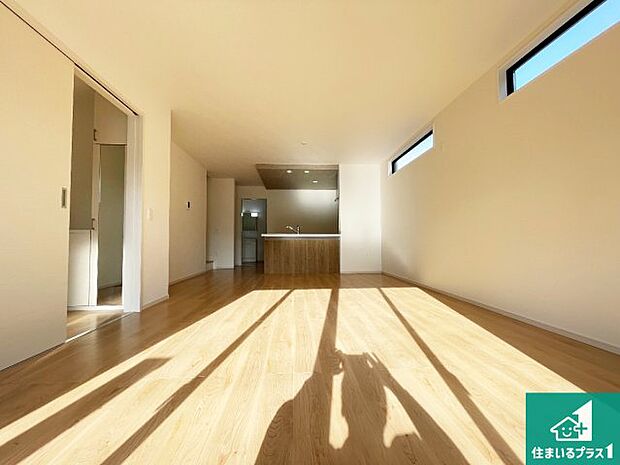 【トイレ】シンプルなトイレは落ち着く空間！お手入れも簡単です！