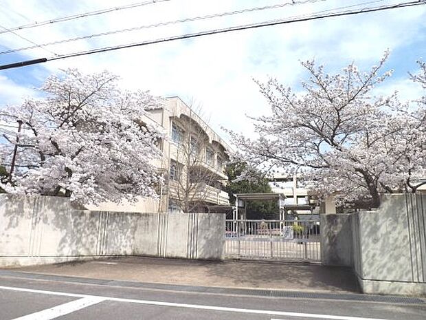 精華町立精北小学校