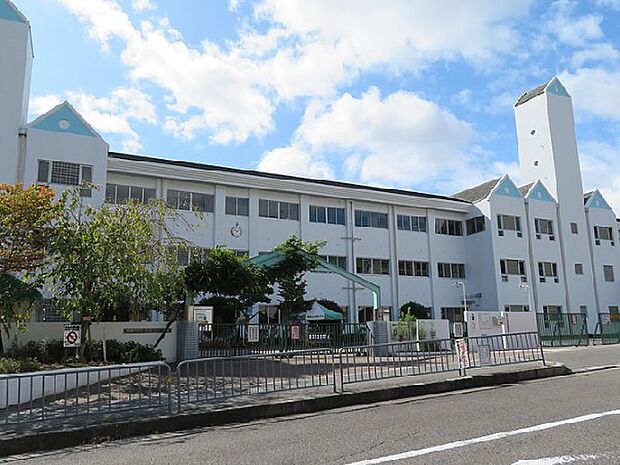 高槻市立阿武山小学校
