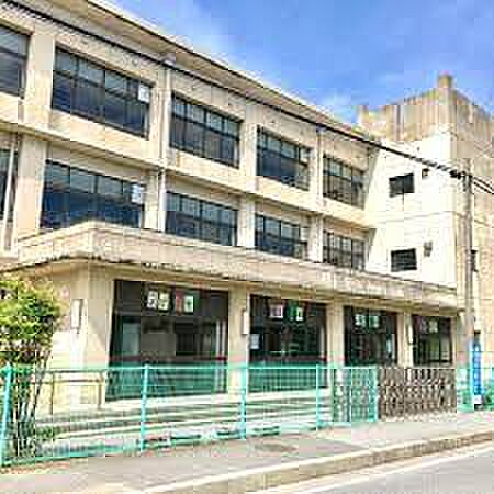 彦根市立稲枝東小学校