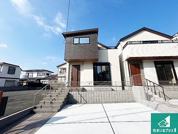 【外観】安心の10年保証！外観を美しく保ち、雨水で汚れを落とします！気になることがありましたら、お気軽にお問い合わせください！