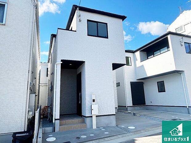 【外観】安心の10年保証！外観を美しく保ち、雨水で汚れを落とします！気になることがありましたら、お気軽にお問い合わせください！