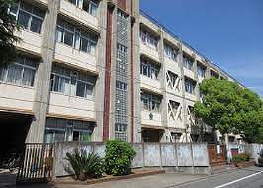 泉大津市立小津中学校