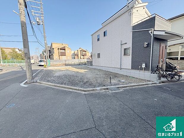 【外観】現在建築中!落ち着いた街並みで新生活を始めることが出来そう!周辺の物件も併せてご紹介させて頂きます!