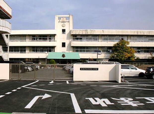 橿原市立畝傍北小学校