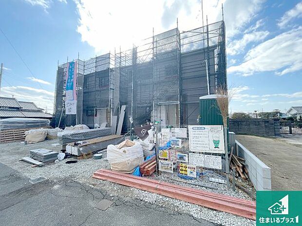【外観】現在建築中!落ち着いた街並みで新生活を始めることが出来そう!周辺の物件も併せてご紹介させて頂きます!