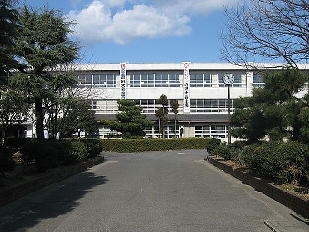 八幡市立男山第三中学校