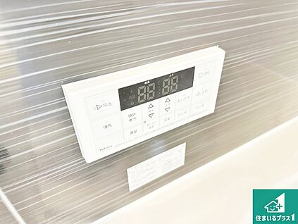 給湯器リモコン（浴室側）