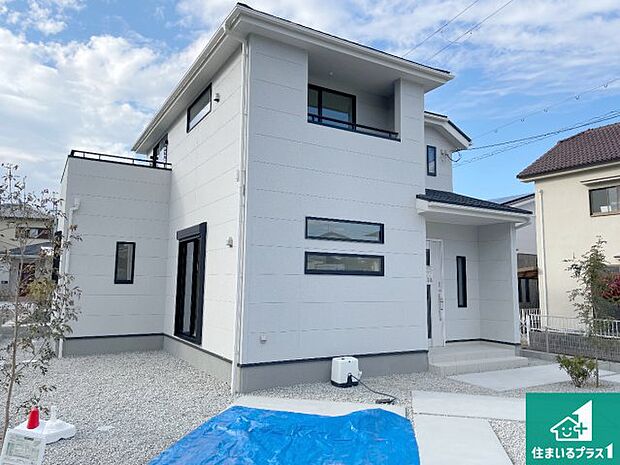 【外観】お客様に長く安心して住んでいだだける事にこだわった家づくり！住んでからのアフターサービスにもしっかりと取り組んでいます！
