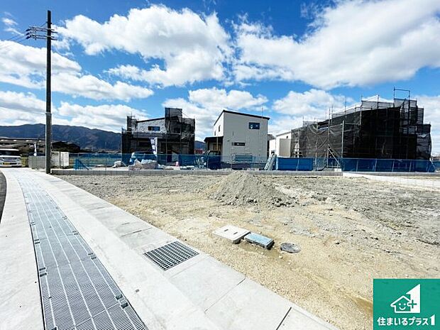 【外観】ご案内の際は現地集合はもちろん、ご自宅の送迎や最寄りの駅迄のお迎え等お気軽にご相談ください。