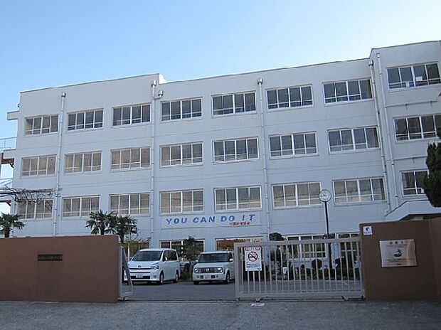 高槻市立川西中学校