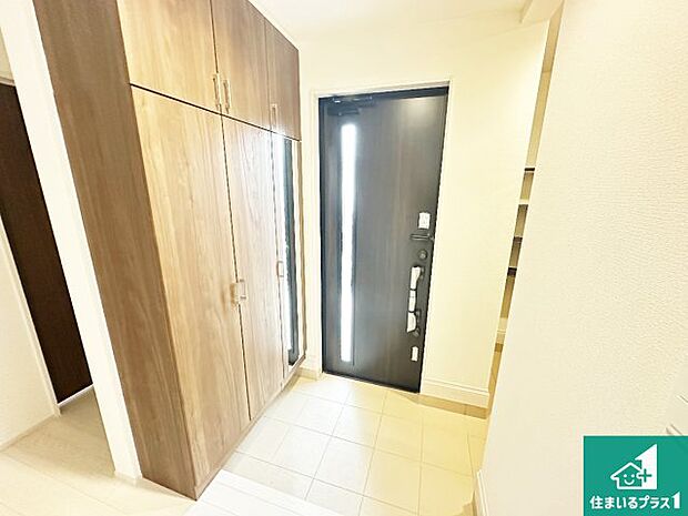 【風呂】ゆったりと足を伸ばせる浴室は一日の疲れを癒してくれる大切な空間です♪