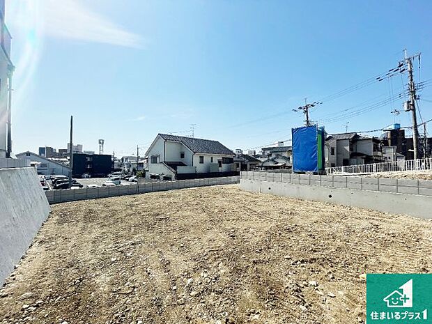 【外観】現在建築中!落ち着いた街並みで新生活を始めることが出来そう!周辺の物件も併せてご紹介させて頂きます!
