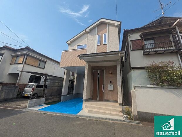 【外観】安心の10年保証!外観を美しく保ち、雨水で汚れを落とします!気になることがありましたら、お気軽にお問い合わせください!