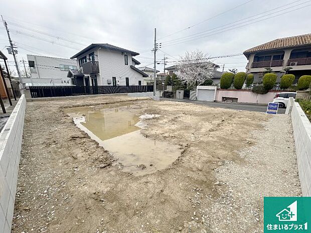 【外観】現在建築中!落ち着いた街並みで新生活を始めることが出来そう!周辺の物件も併せてご紹介させて頂きます!